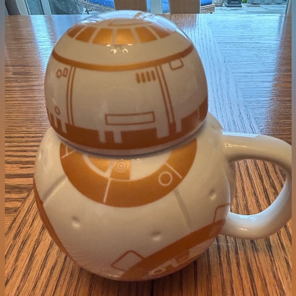 Star Wars BB-8 Collectors Ceramic 14oz Mug - Built in lid sound, White and Gold - Picture 1 of 7